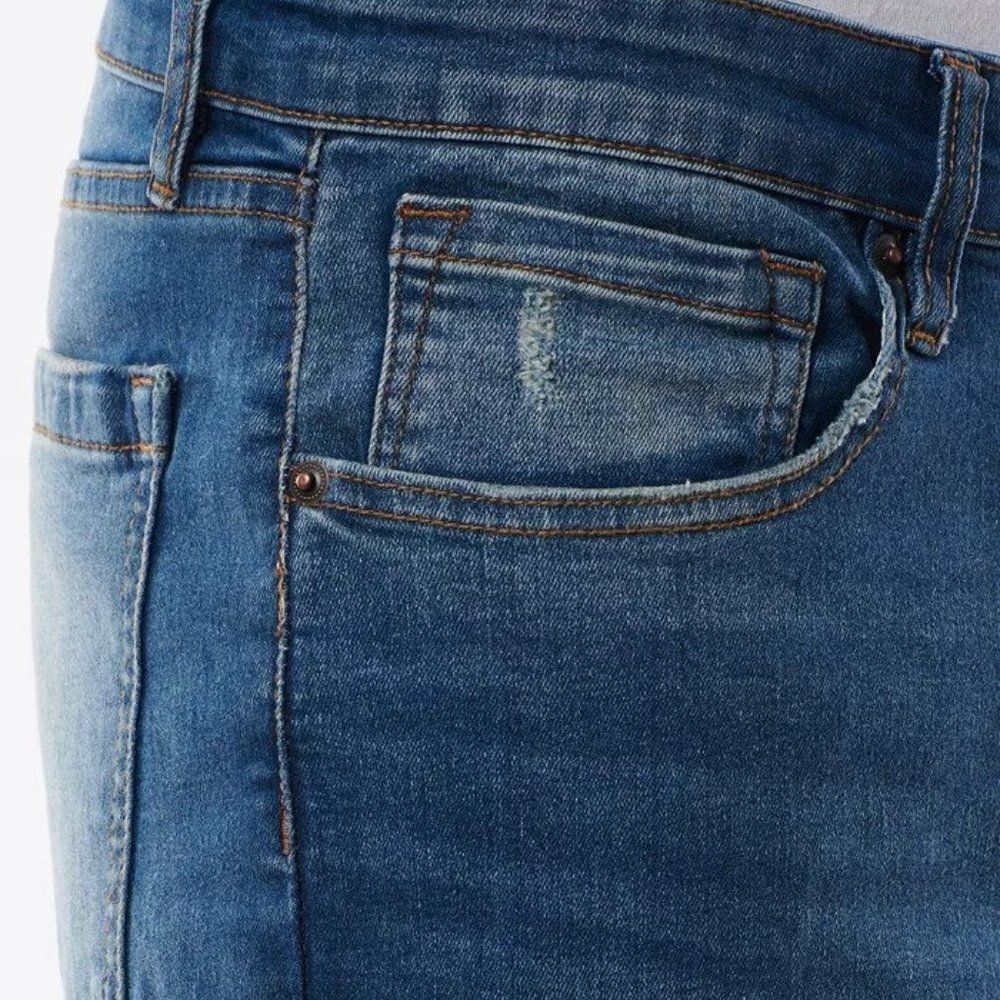 Lazer Men's Straight-Fit Stretch Jean - Picture 4 of 5